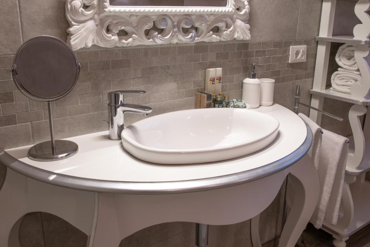 The Suite Home Верона Экстерьер фото