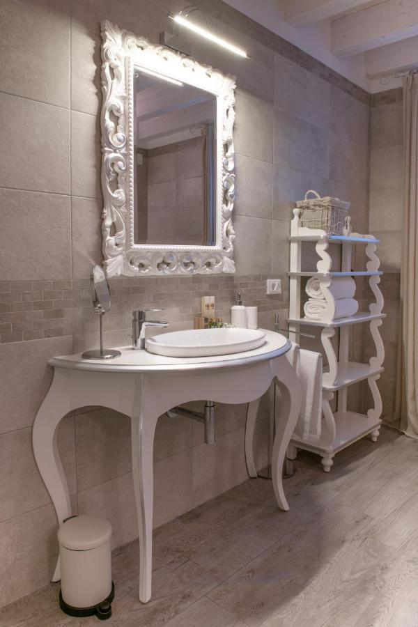 The Suite Home Верона Экстерьер фото